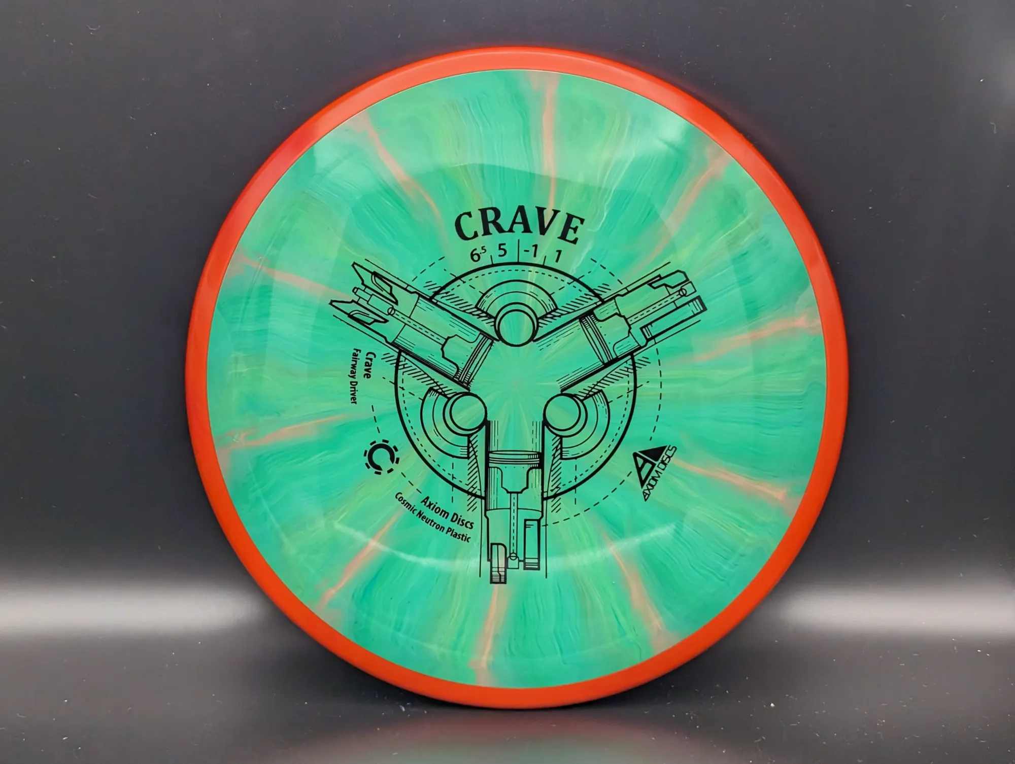 Photo of this disc, Cosmic Neutron, 161 g, Green/Red, D8262