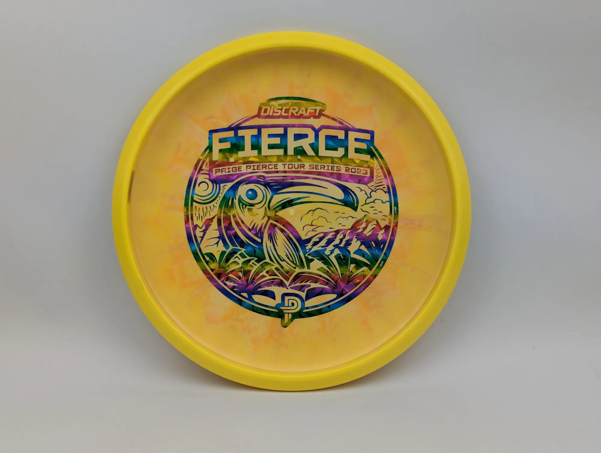 Photo of this disc, 173-174 g, Yellow/Rainbow Shatter
