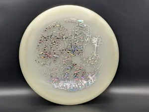 Photo of this disc, Mega Glo, 177 g+, Discraft, full size