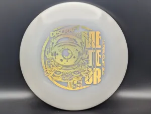 Photo of this disc, UV Glo, 175-176 g, White/Gold, full size