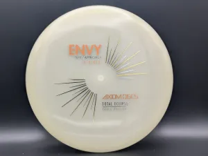 Photo of this disc, Total Eclipse, 174 g, Glow/Stock, full size