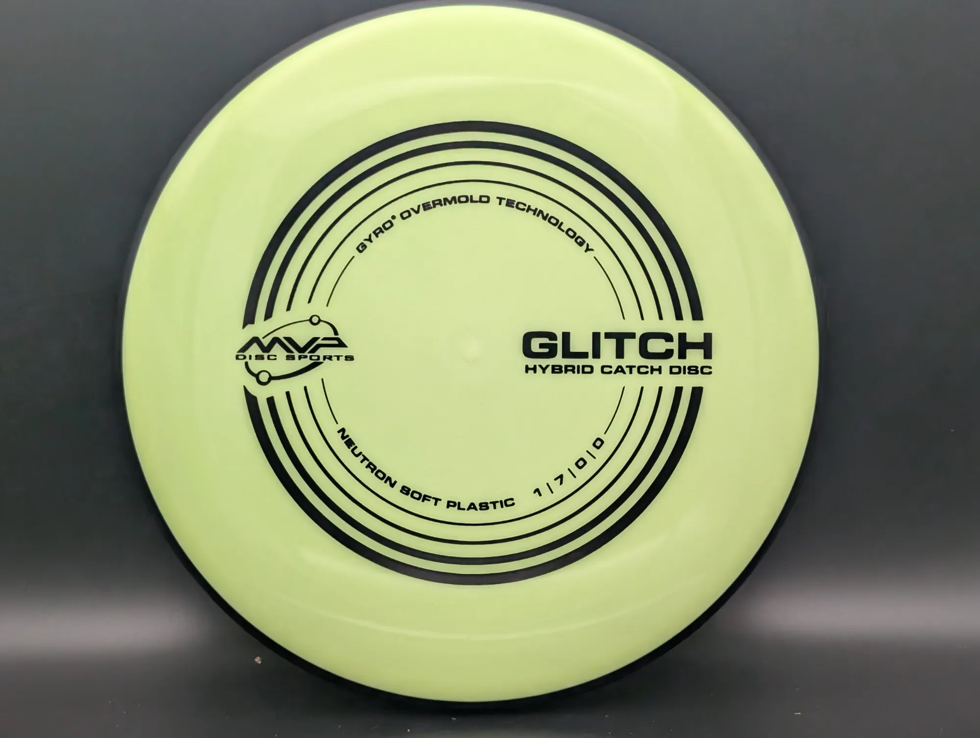 Photo of this disc, Neutron Soft, 152 g, Pale Yellow