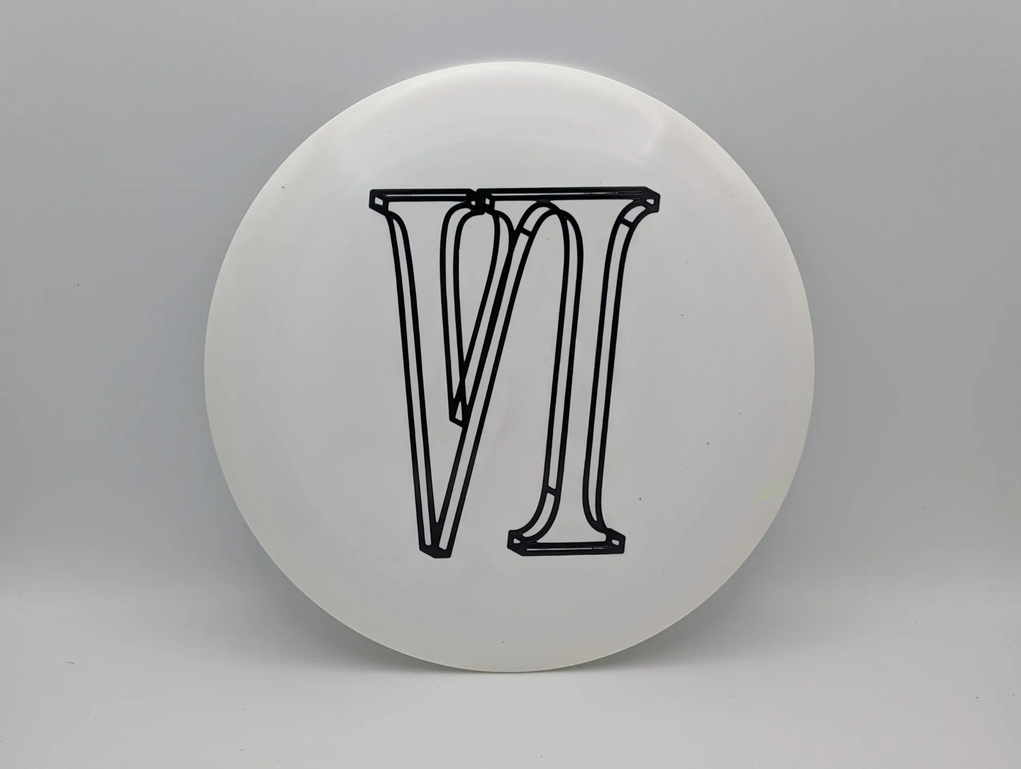 Photo of this disc, ESP, 173-174 g, White/Black 2