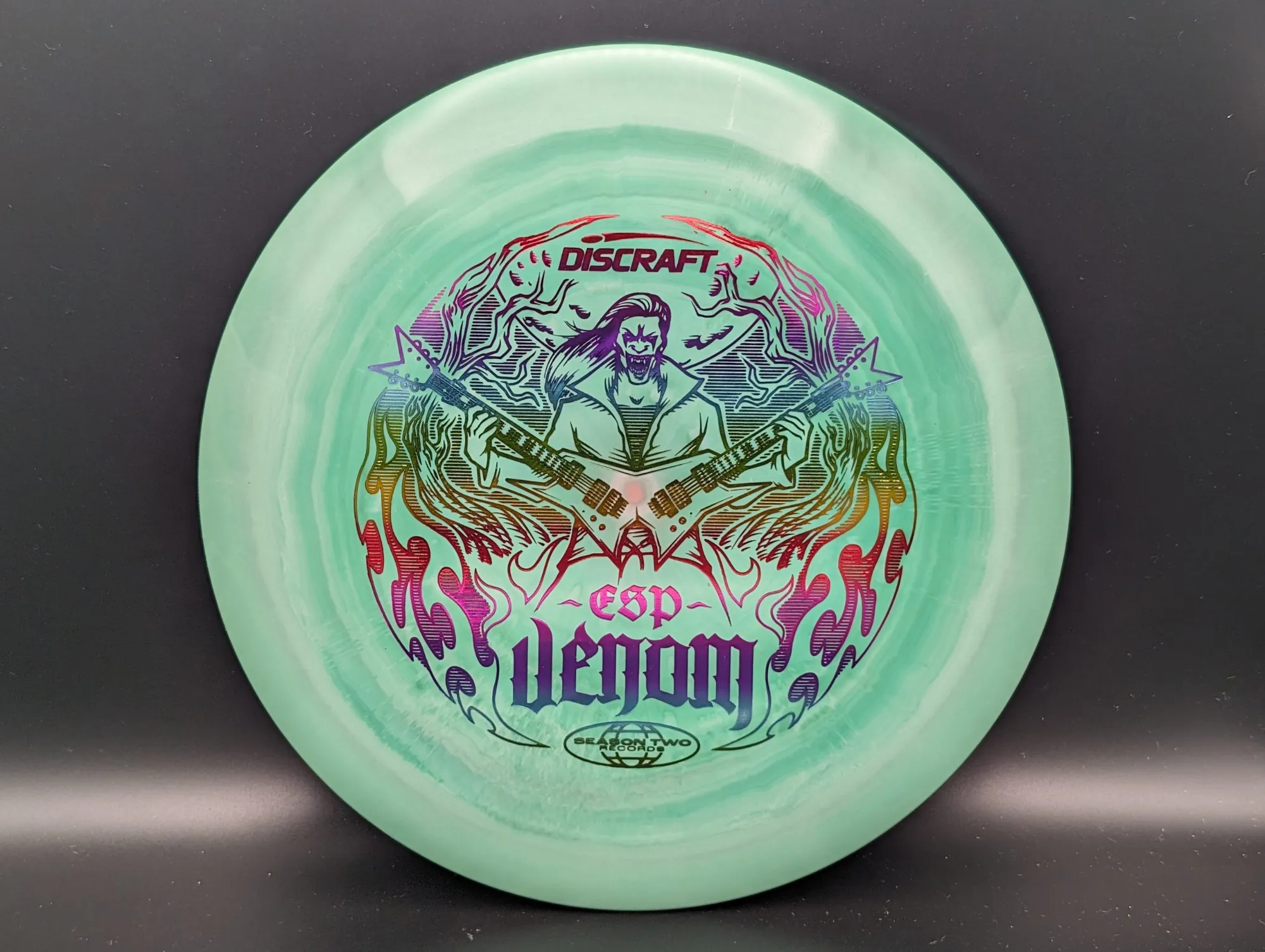 Photo of this disc, ESP Lite, 160-163 g, Green/Rainbow