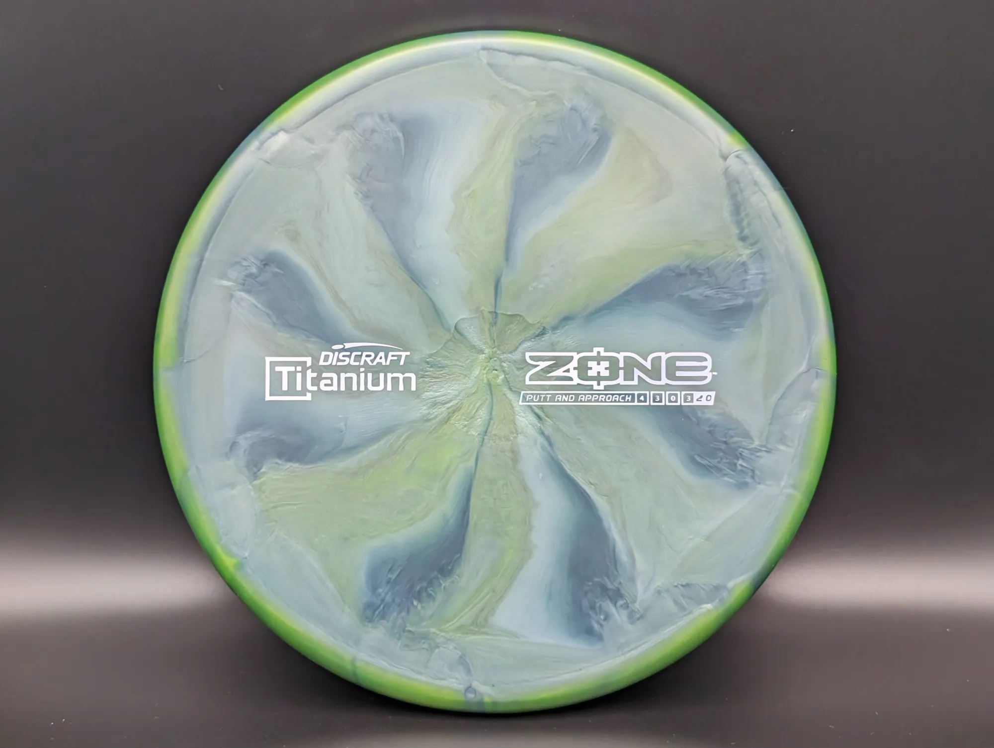 Photo of this disc, Titanium, 170-172 g, Green-Blue/White, D9046