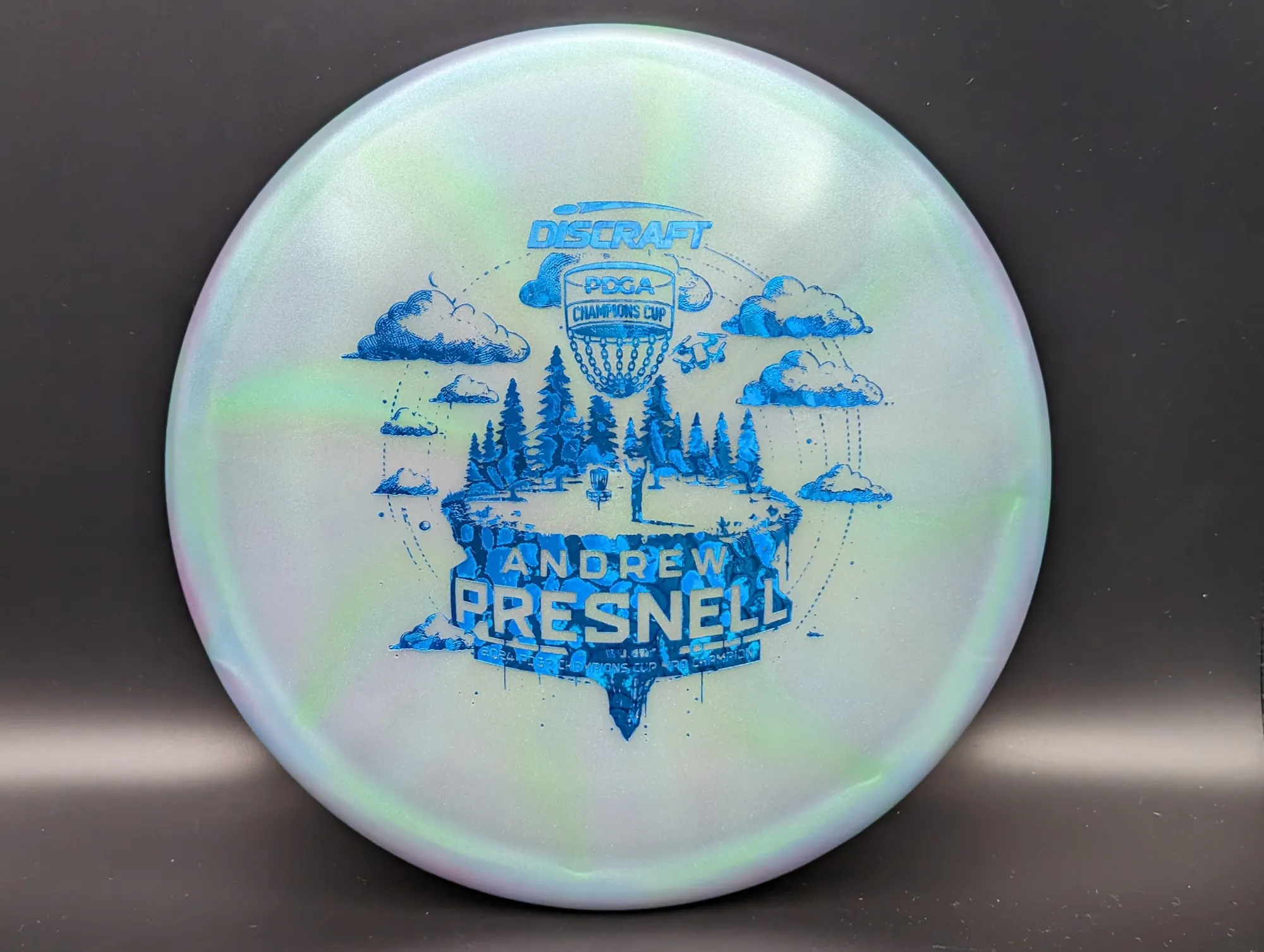Photo of this disc, Z Swirl Colorshift, 177 g+, Purple-Green/Blue